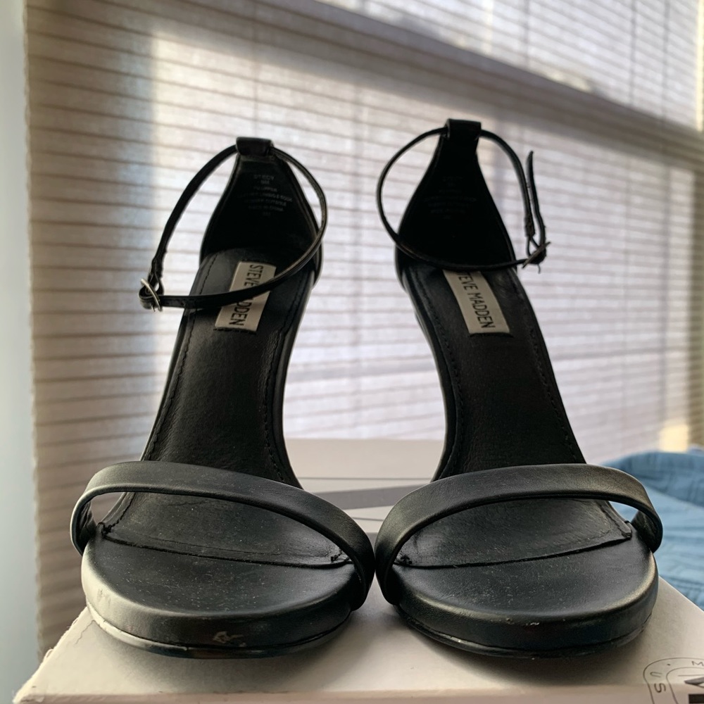 Steve Madden Minimalist Stiletto Sandals Heels - Picture 7 of 8
